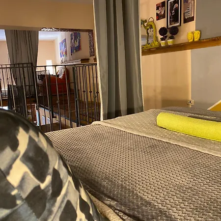 アパート Sake Loft カターニア